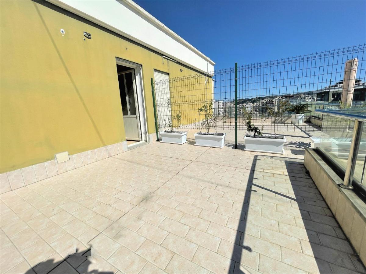 Brand24 Apartment Vlore Luaran gambar